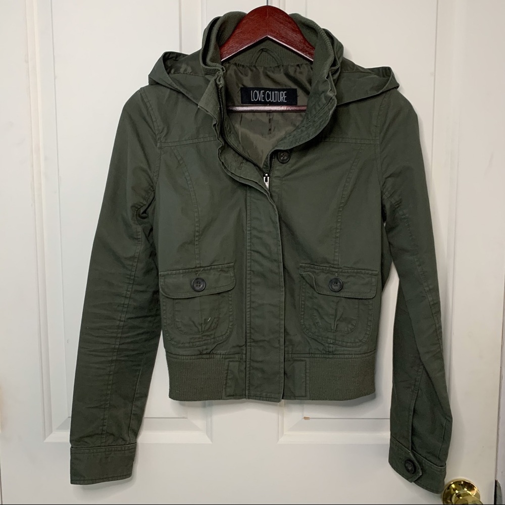 FINAL PRICE DROP🔻Light Jacket